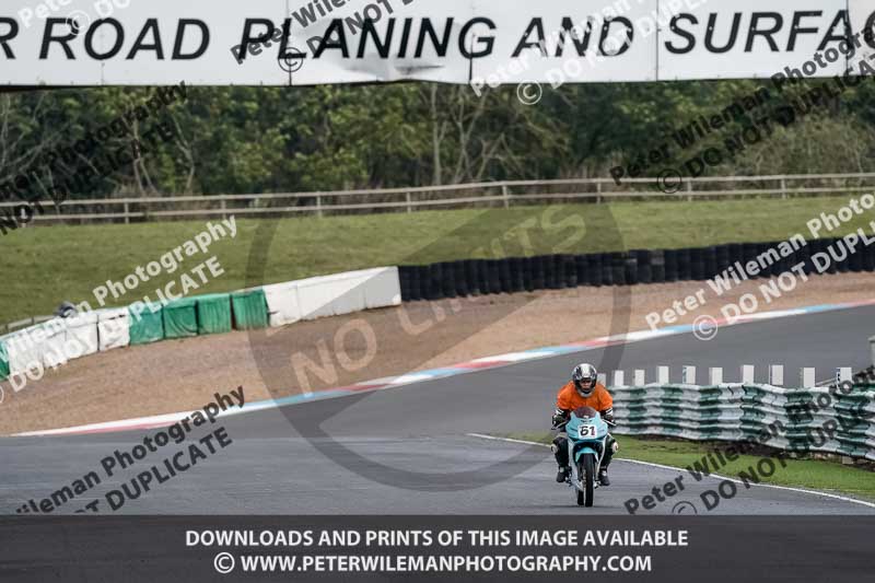 enduro digital images;event digital images;eventdigitalimages;mallory park;mallory park photographs;mallory park trackday;mallory park trackday photographs;no limits trackdays;peter wileman photography;racing digital images;trackday digital images;trackday photos
